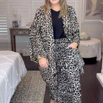 Ladies-Outfit-set-with-Leopard-Palazzo-pants-black-blouse-matching-Kimono-Jacket-for-summer