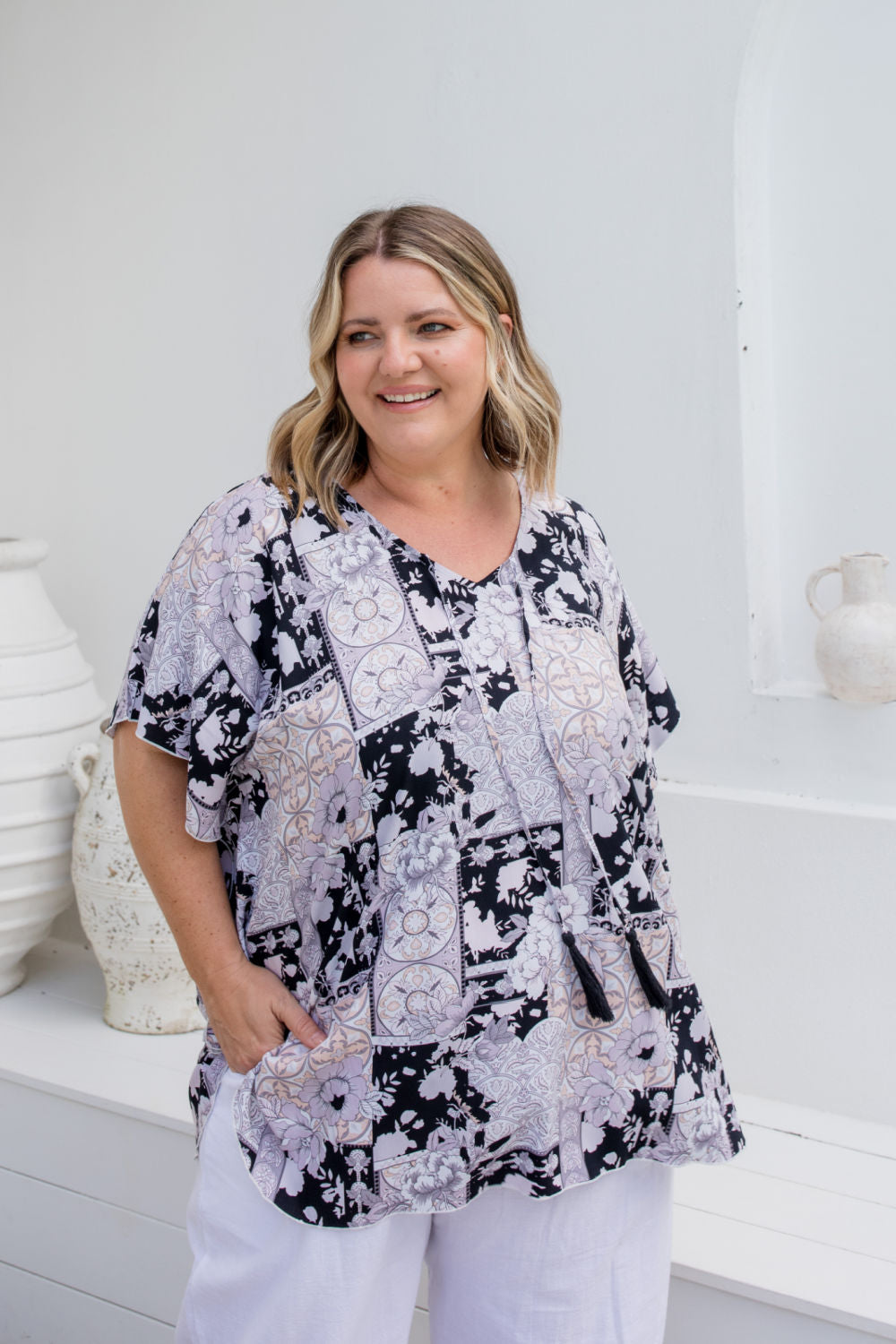 kaftan-top-black-cream-mauve-patchwork-print