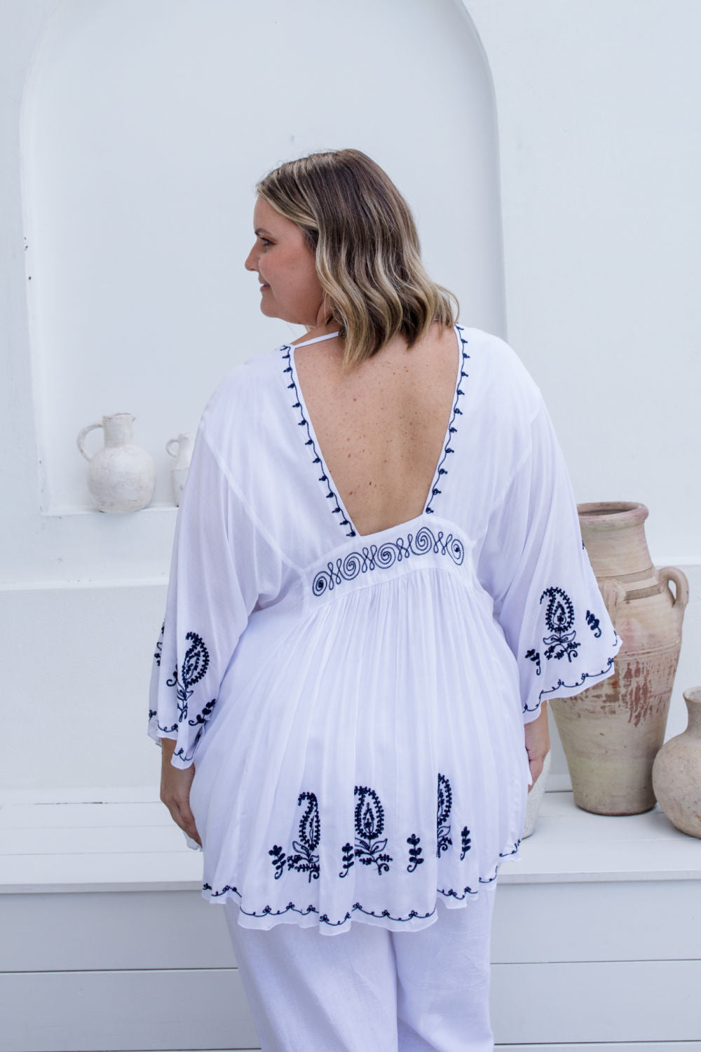 kaftan-top-white-black-embroidery-open-bac