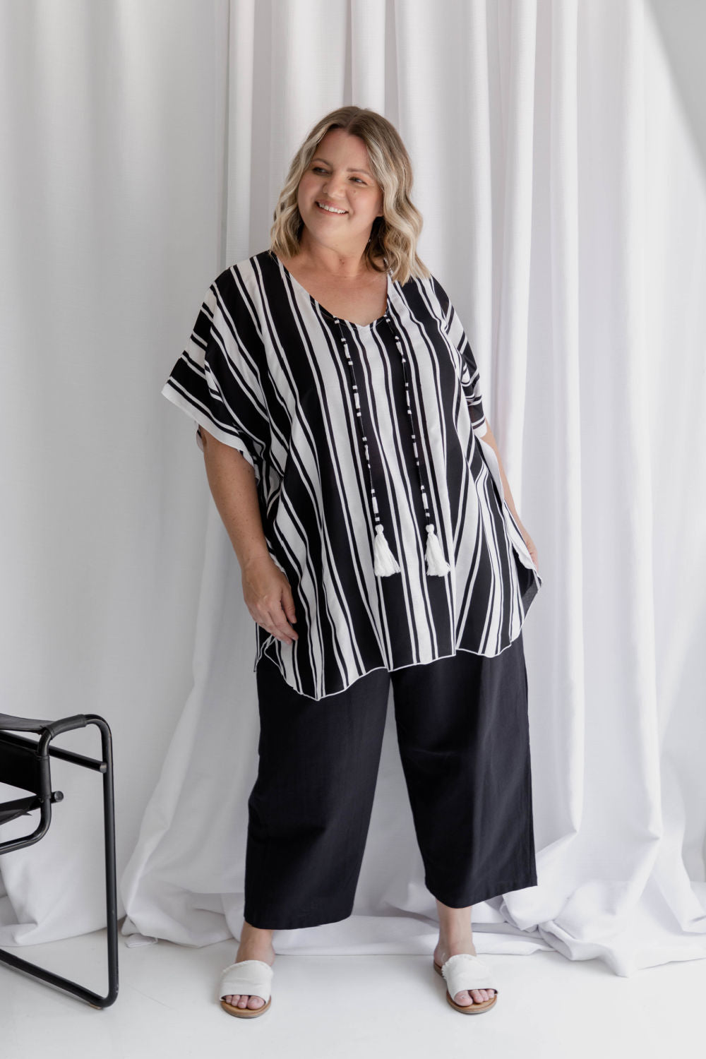 ladies-kaftan-top-black-white-stripe-resort-style