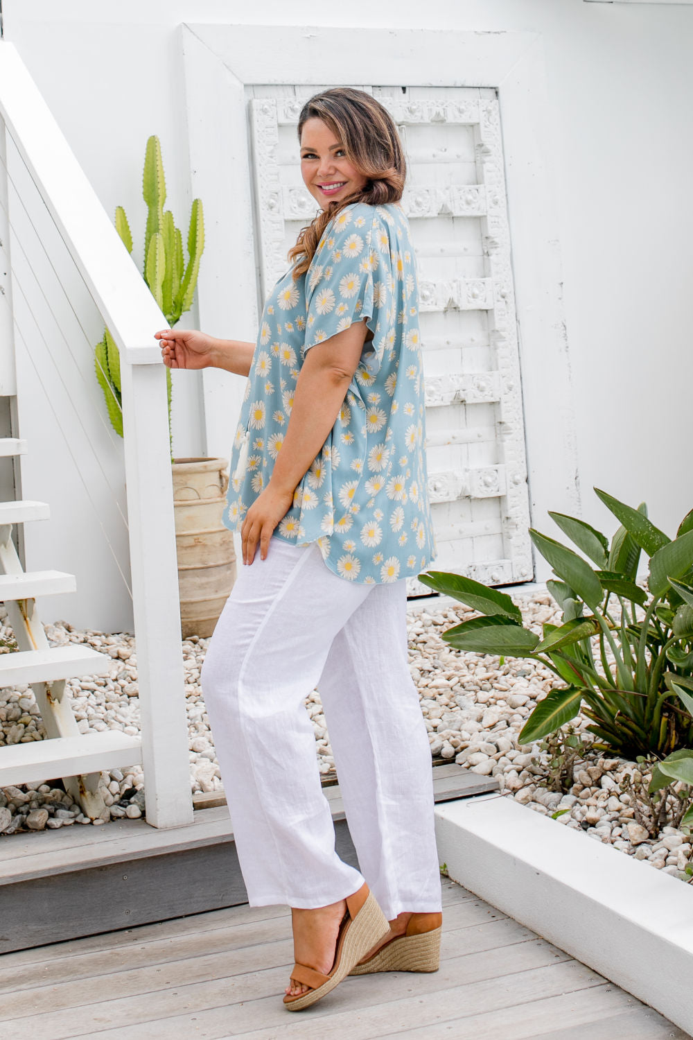 ladies-kaftan-top-sunflower-design-light-blue-white