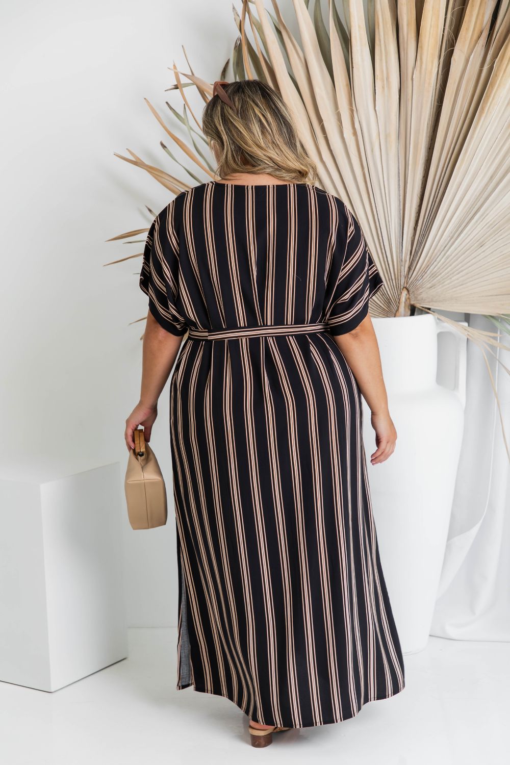 ladies-maxi-summer-dress-stripe-black-cream-nutmeg-size-20-22
