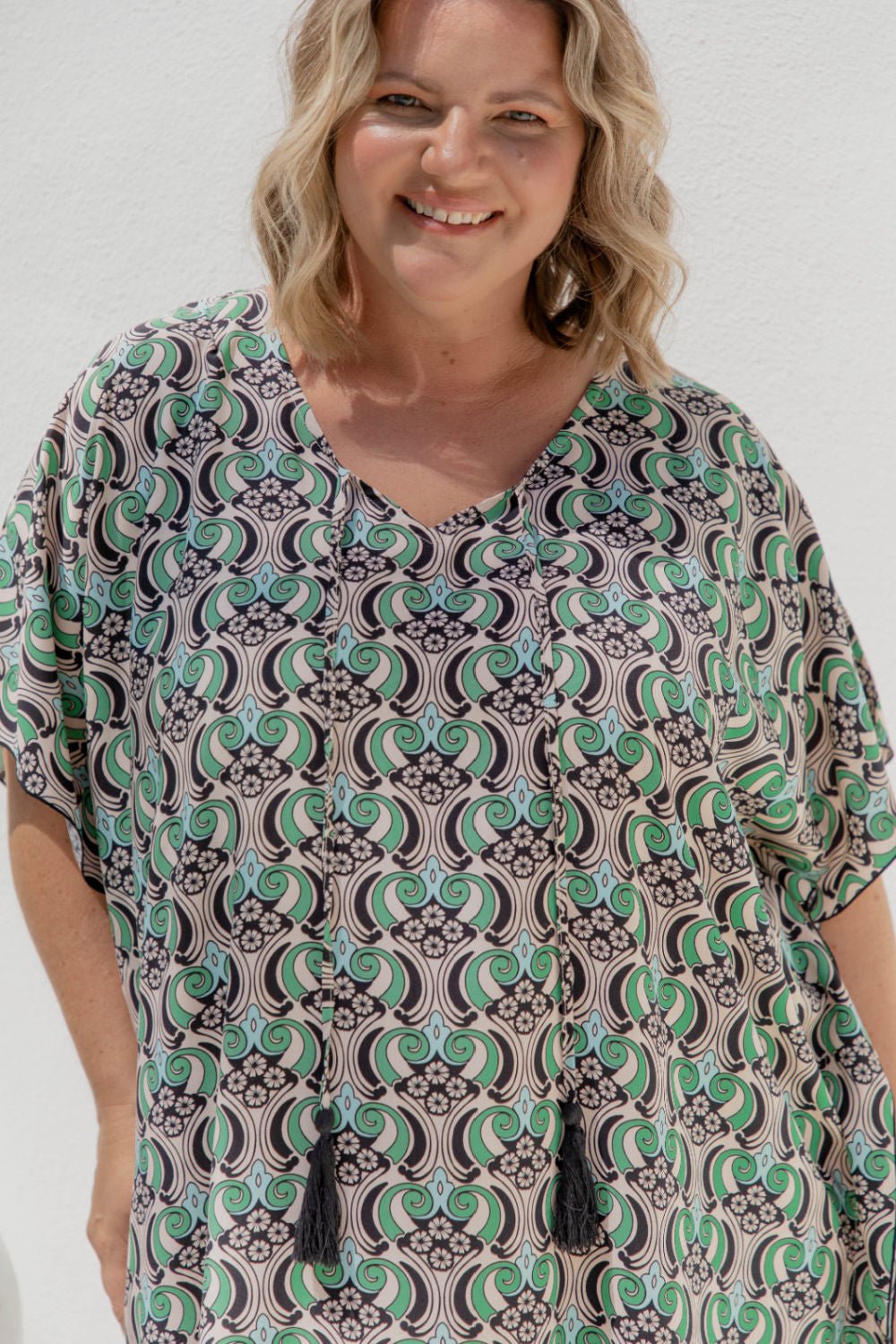 ladies-short-kaftan-dress-green-black-bone-geometric