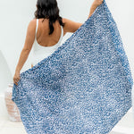 large-beach-sarong-leopard-print-blue-white