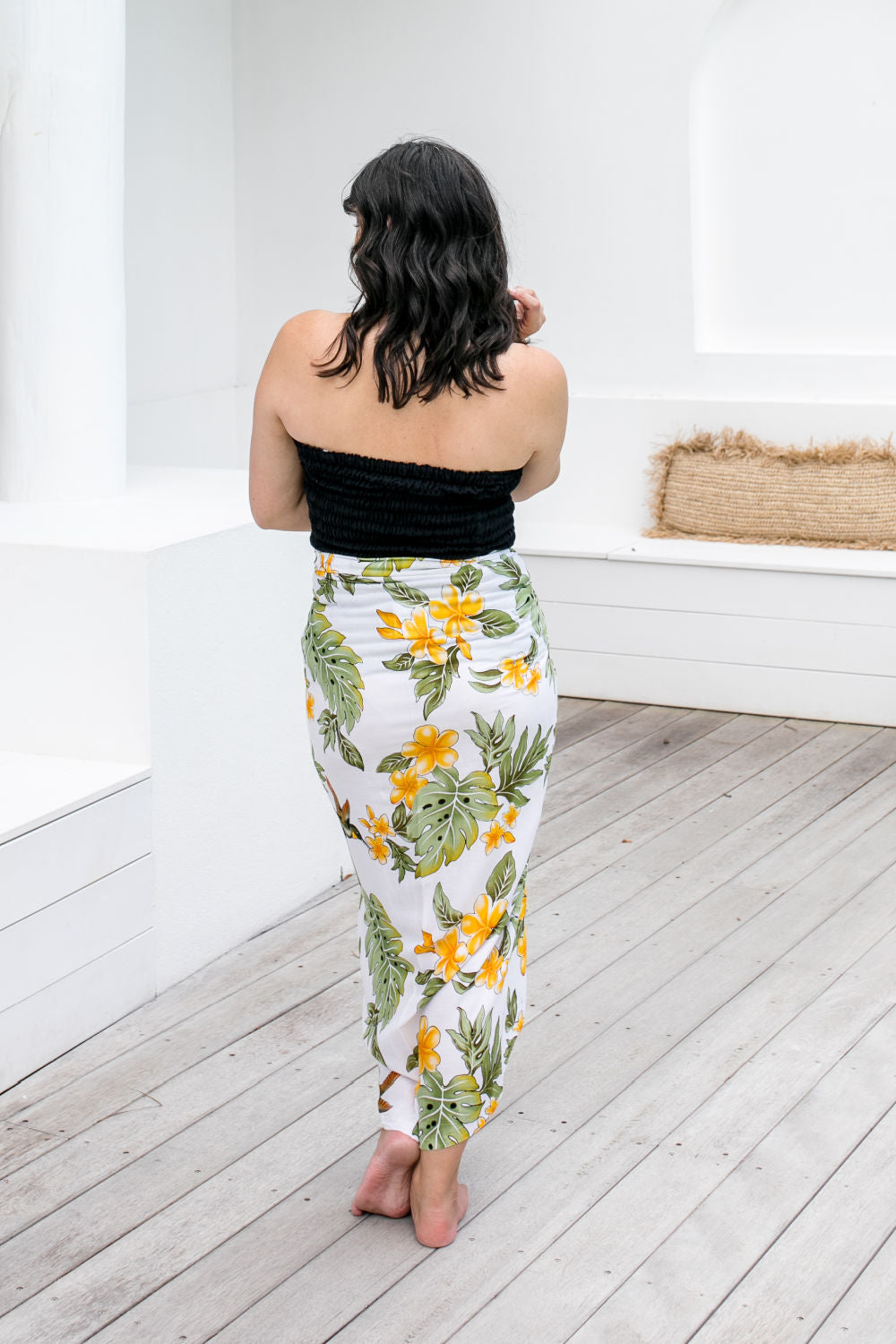 large-beach-sarong-white-yellow-frangipani
