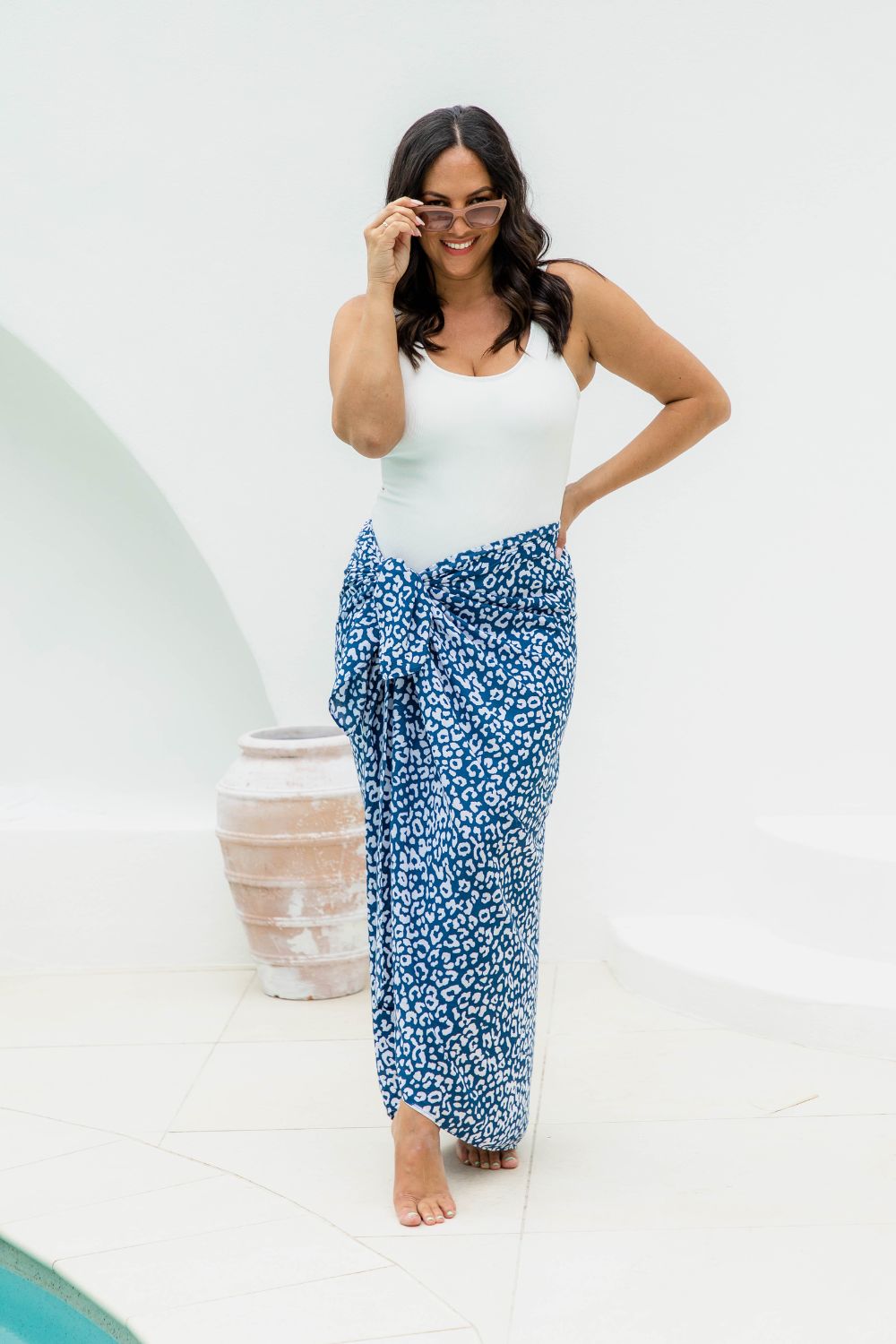 leopard-print-sarong-blue-white