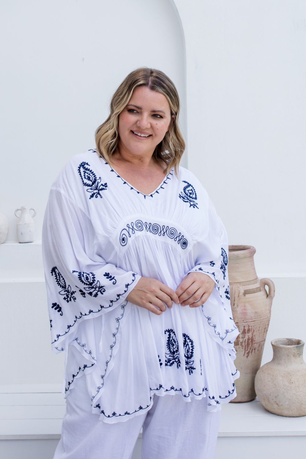 long-kaftan-top-white-black-embroidery