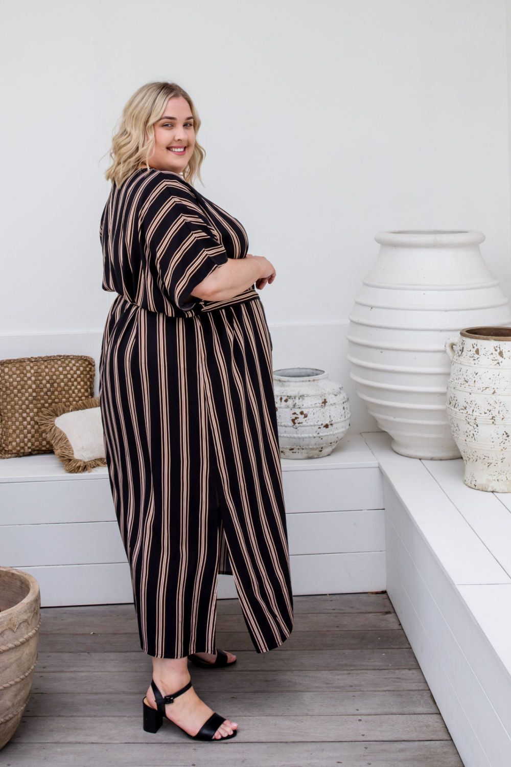 long-summer-dress-plus-size-black-neutral-cream-stripe
