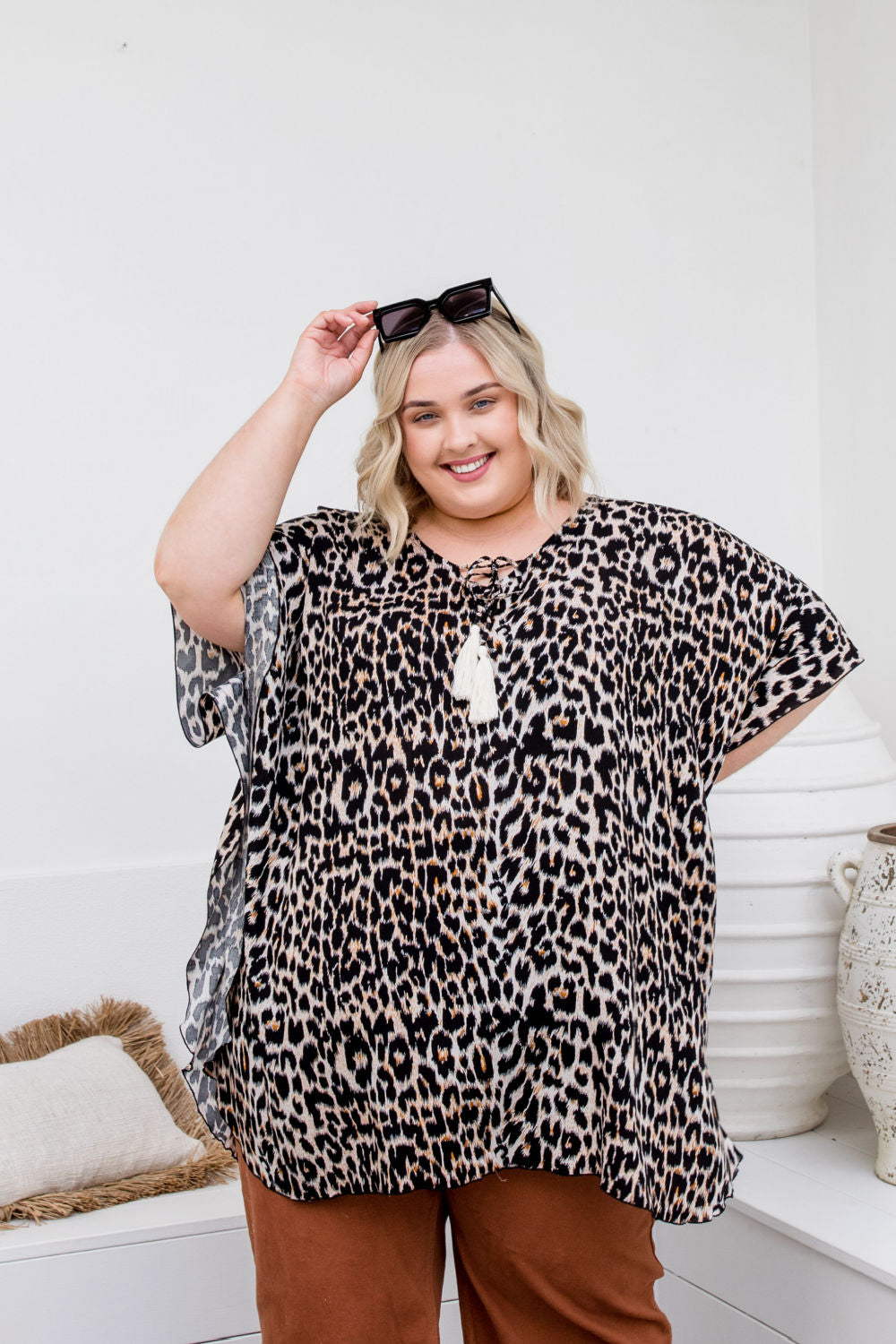 plus-size-kaftan-top-leopard-print