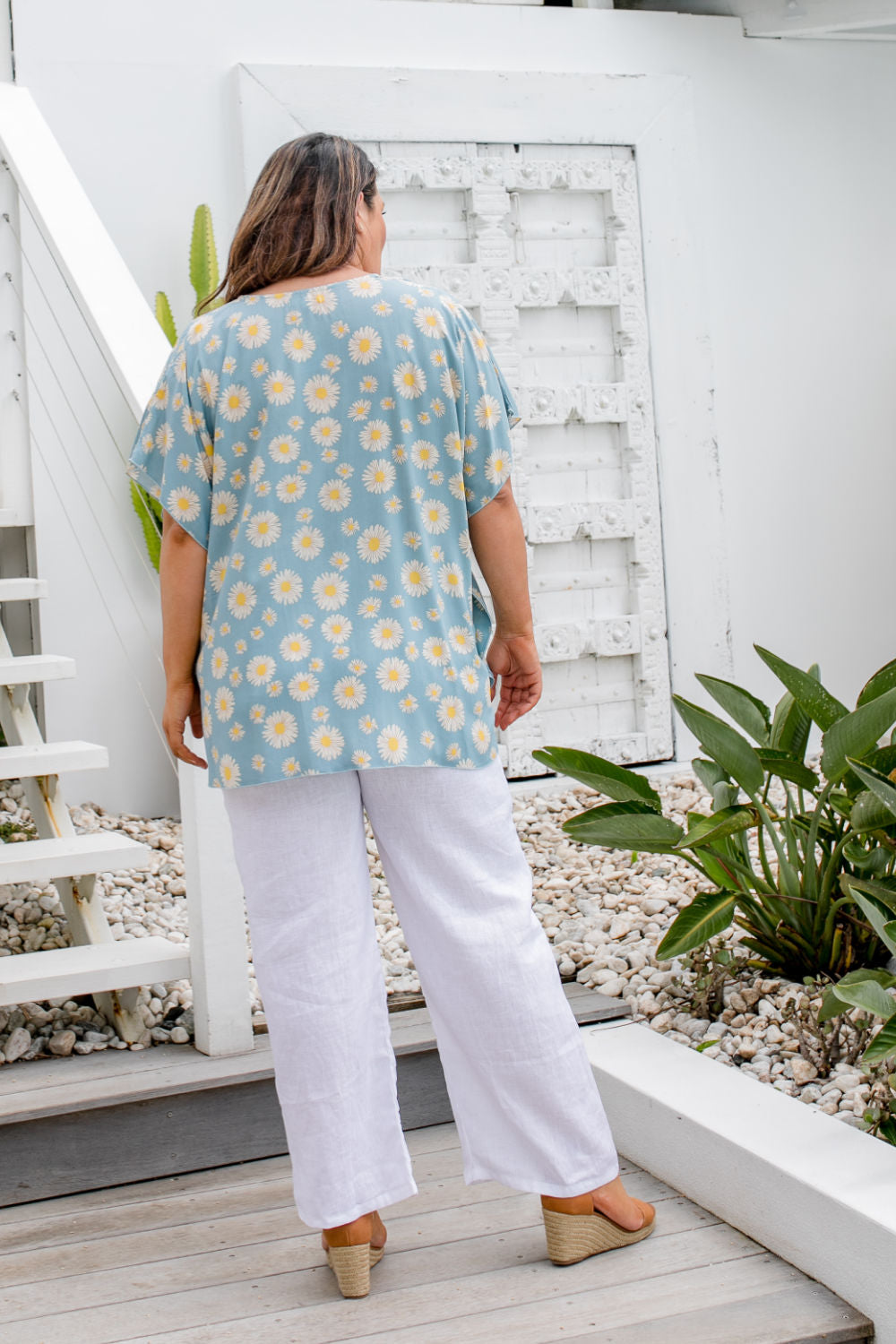 plus-size-kaftan-top-sunflower-design-light-blue-white