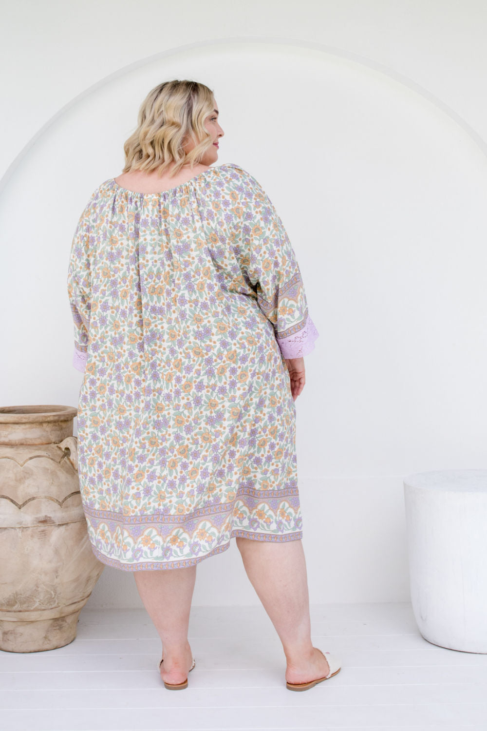 plus-size-ladies-short-kaftan-dress-mauve-floral-lace-trim