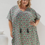 short-kaftan-dress-green-black-bone-geometric-print-plus-size
