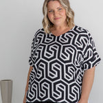 summer-blouse-top-black-white-geo-print-design
