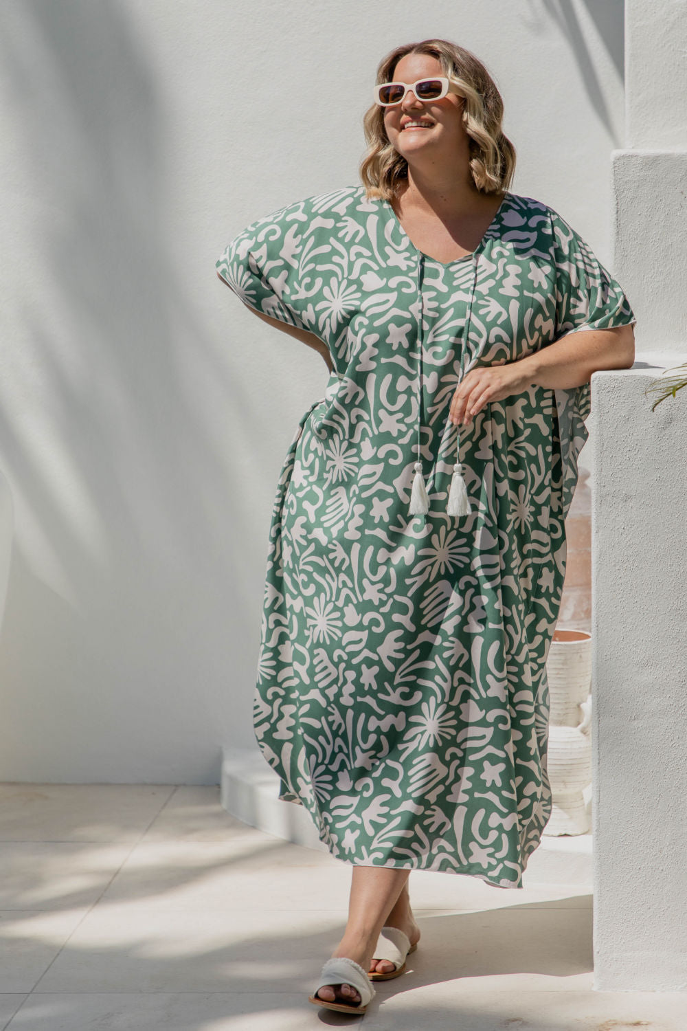 summer-dress-long-kaftan-green-off-white