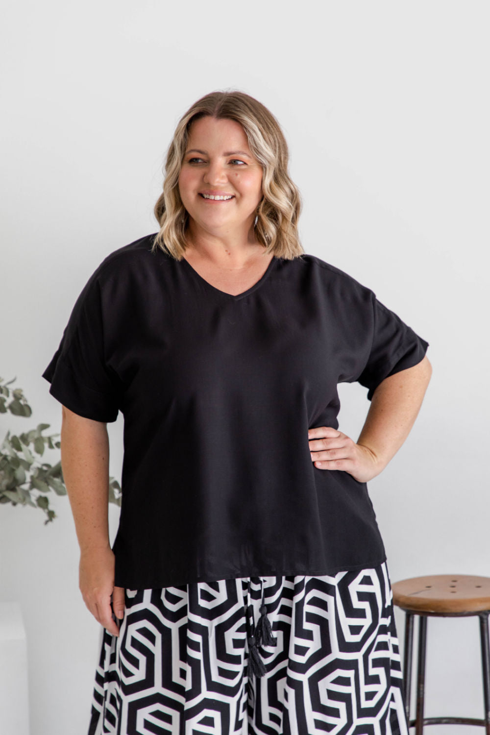 womens-black-cotton-top