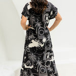 womens-maxi-dress-black-white-resort-wear-style
