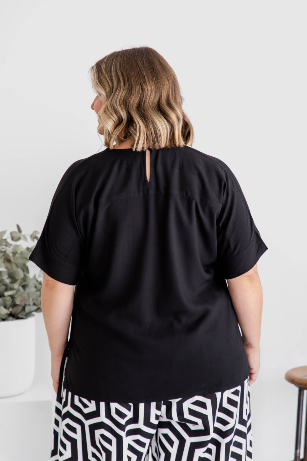 womens-plus-size-black-blouse