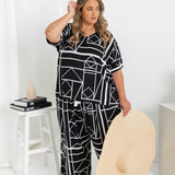 womens-plus-size-summer-top-black-white-print-short-sleeve-casual-wear