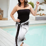 Hawaiian-sarong-white-black-hibiscus-print