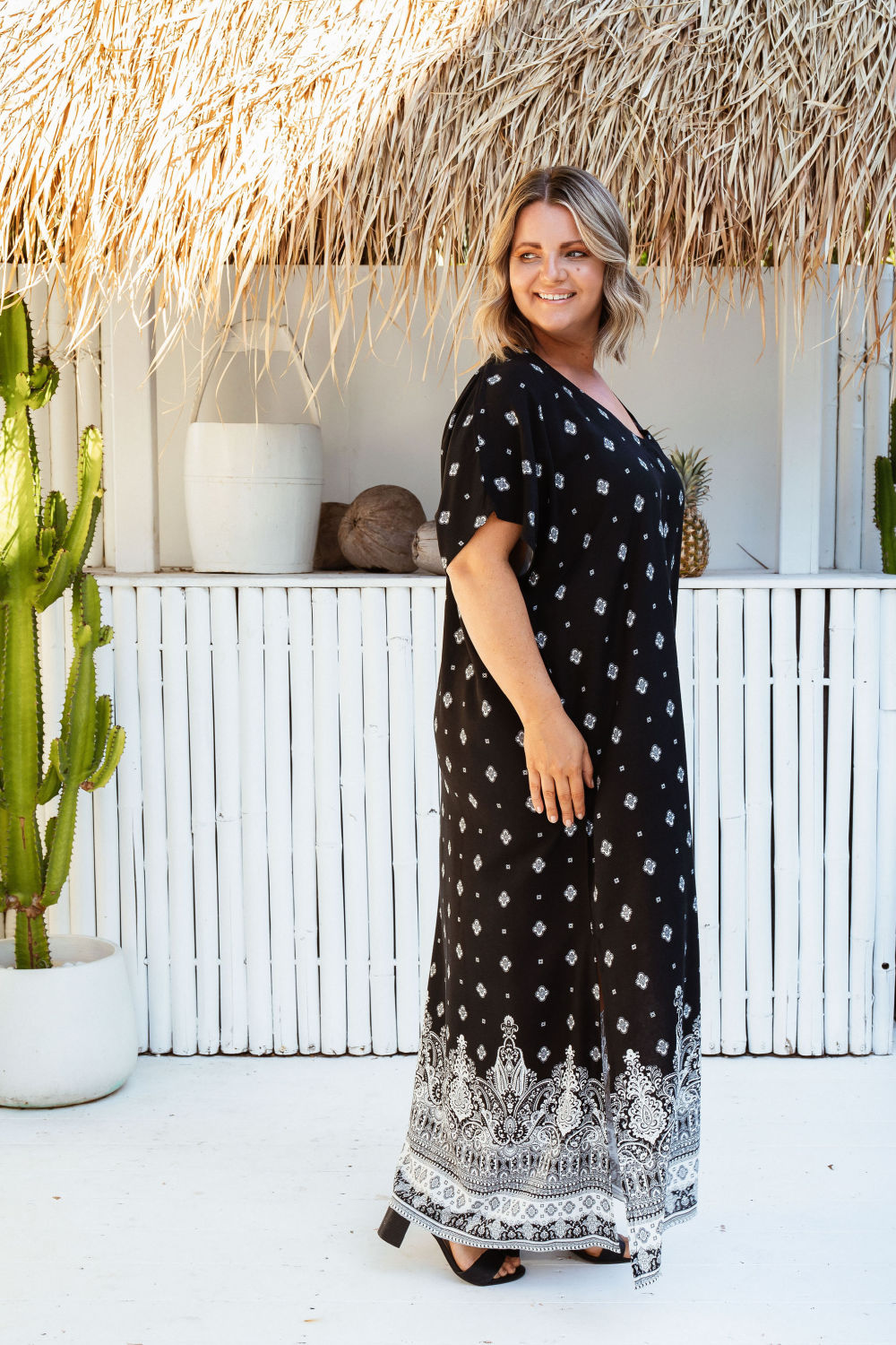 ladies-plus-size-maxi-dress-black-white-geometric-border-design