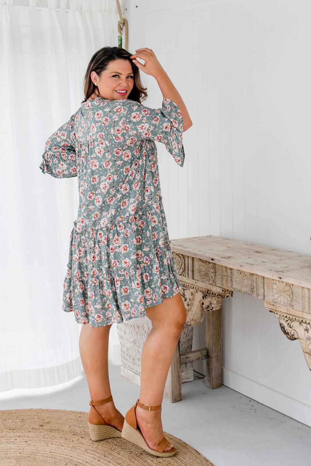 ladies-plus-size-short-dress-floral-design-grey-white-rose