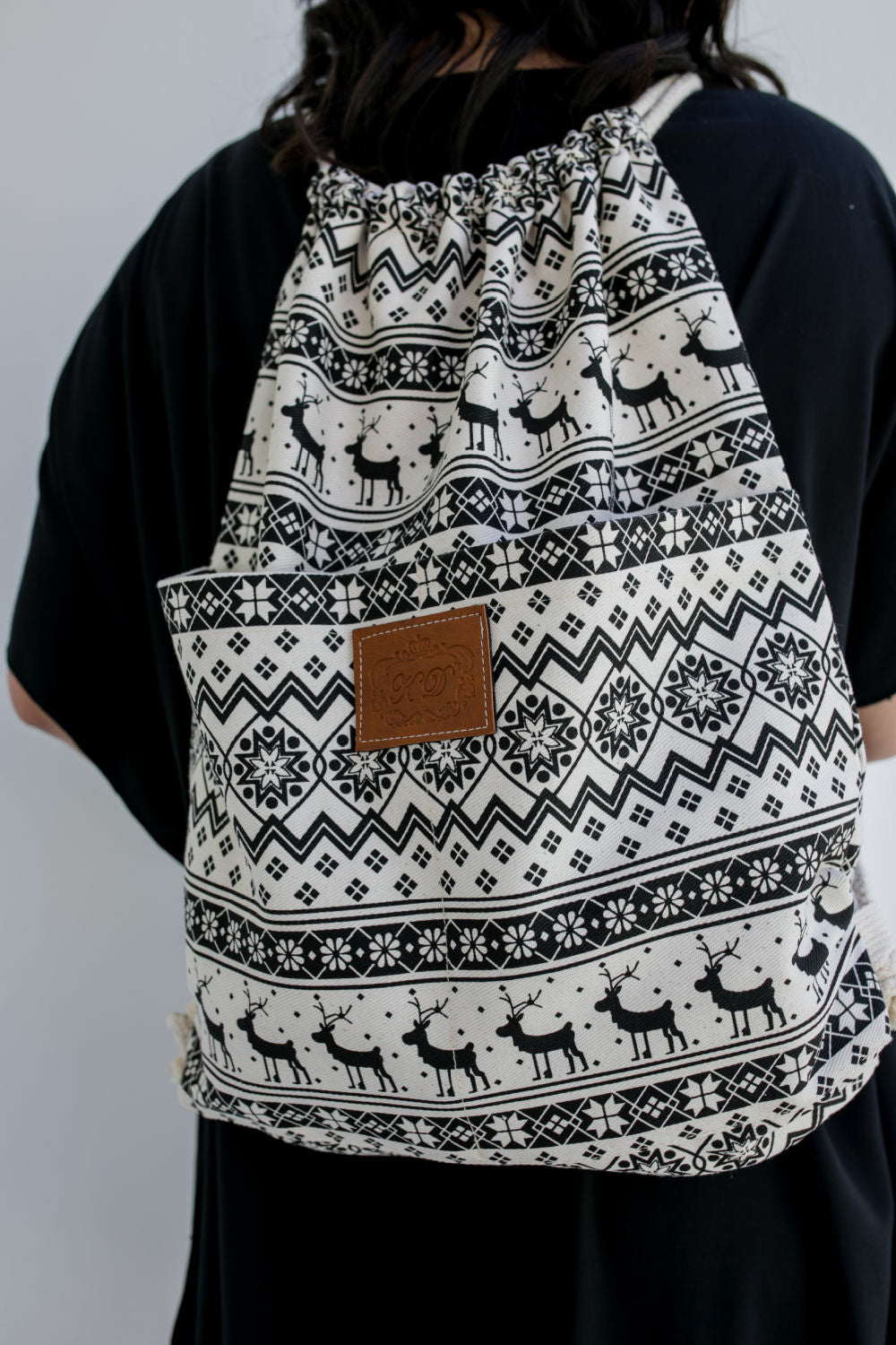 large-canvas-backpack-black-off-white-reindeer