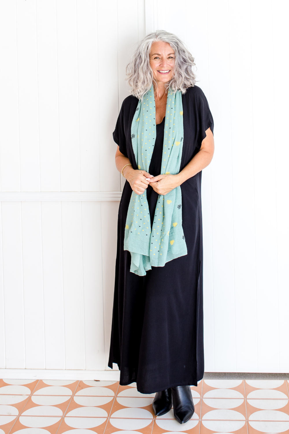 large-womens-scarf-green-hearts-flowers-design