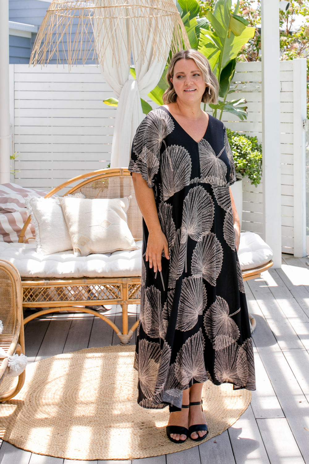 long-aline-summer-dress-black-latte-fan-design-a-line-cut