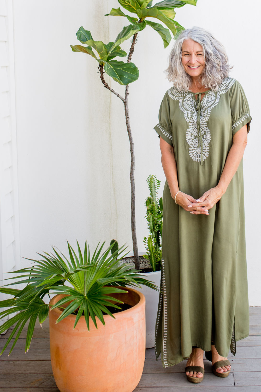 long-kaftan-dress-army-green-white-embroidery