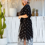 long-summer-dress-black-white-geometric-border-design-plus-size
