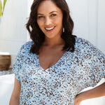 long-summer-dress-leopard-print-blue-grey-print-close-up