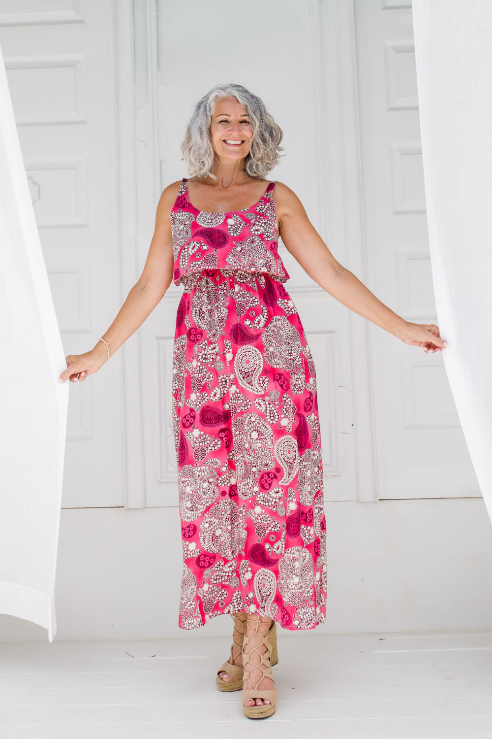 long-summer-dress-paisley-red-cream.jpg