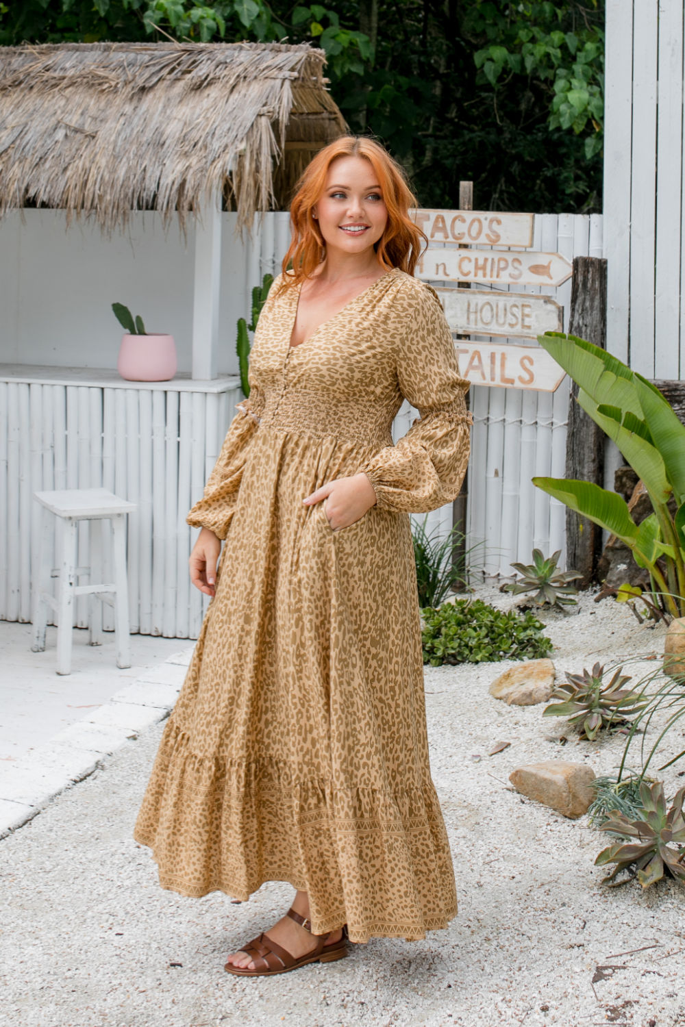 maxi-dress-leopard-latte-caramel