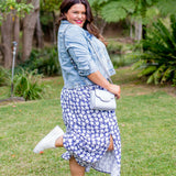 maxi-dresss-blue-daisy-design-plus-size-autumn