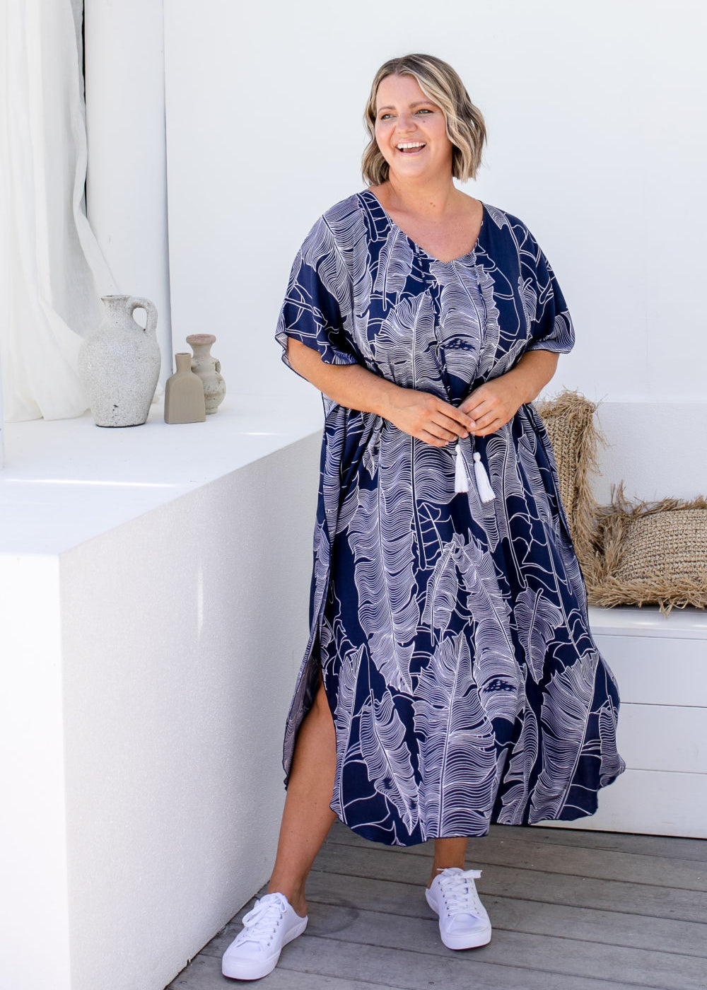 maxi-kaftan-dress-blue-white-leaf-design