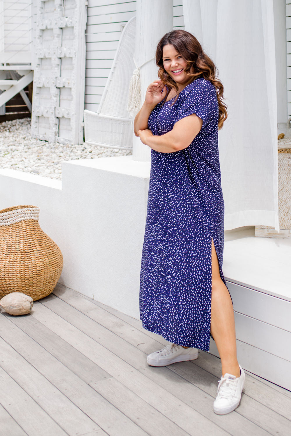 maxi-summer-dress-blue-white-polka-dot