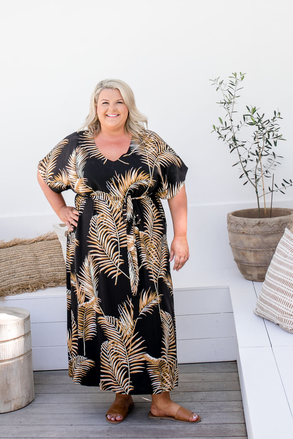 plus-size-long-kaftan-black-bamboo-print-design
