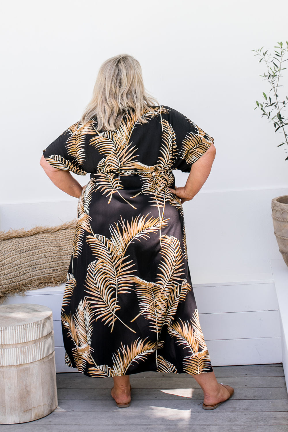 plus-size-maxi-kaftan-dress-bamboo-leaf-design-black-brown
