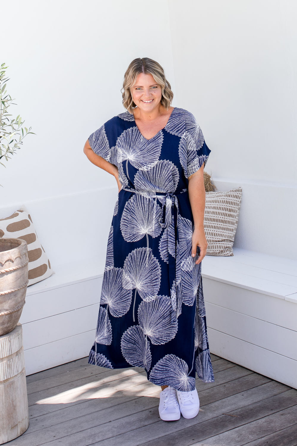plus-size-maxi-kaftan-dress-blue-white-print
