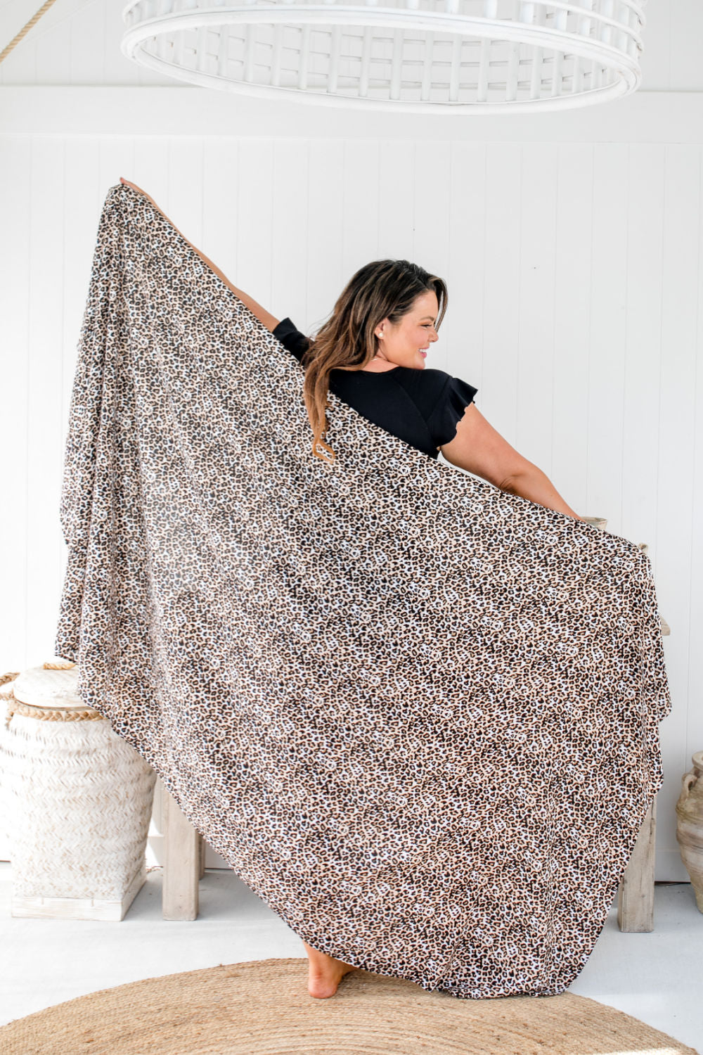plus-size-sarong-leopard-print-black-brown-caramel