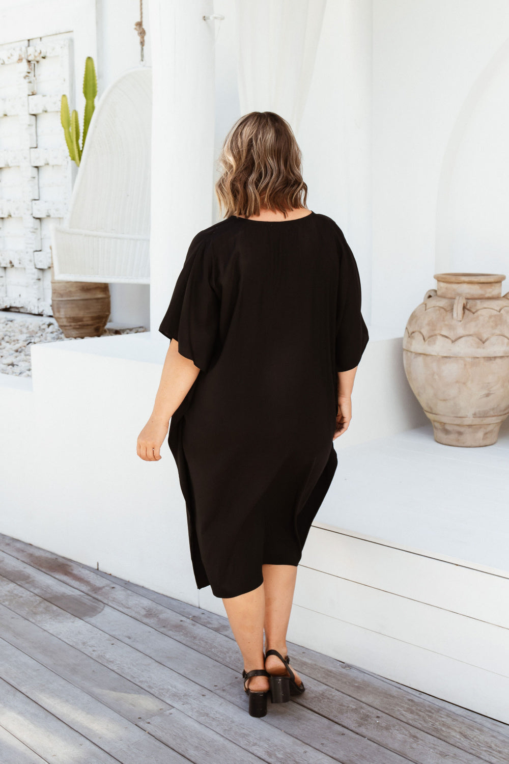 plus-size-short-kaftan-black
