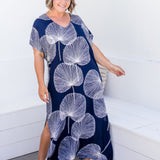 resort-style-maxi-kaftan-dress-blue-white-fan-print