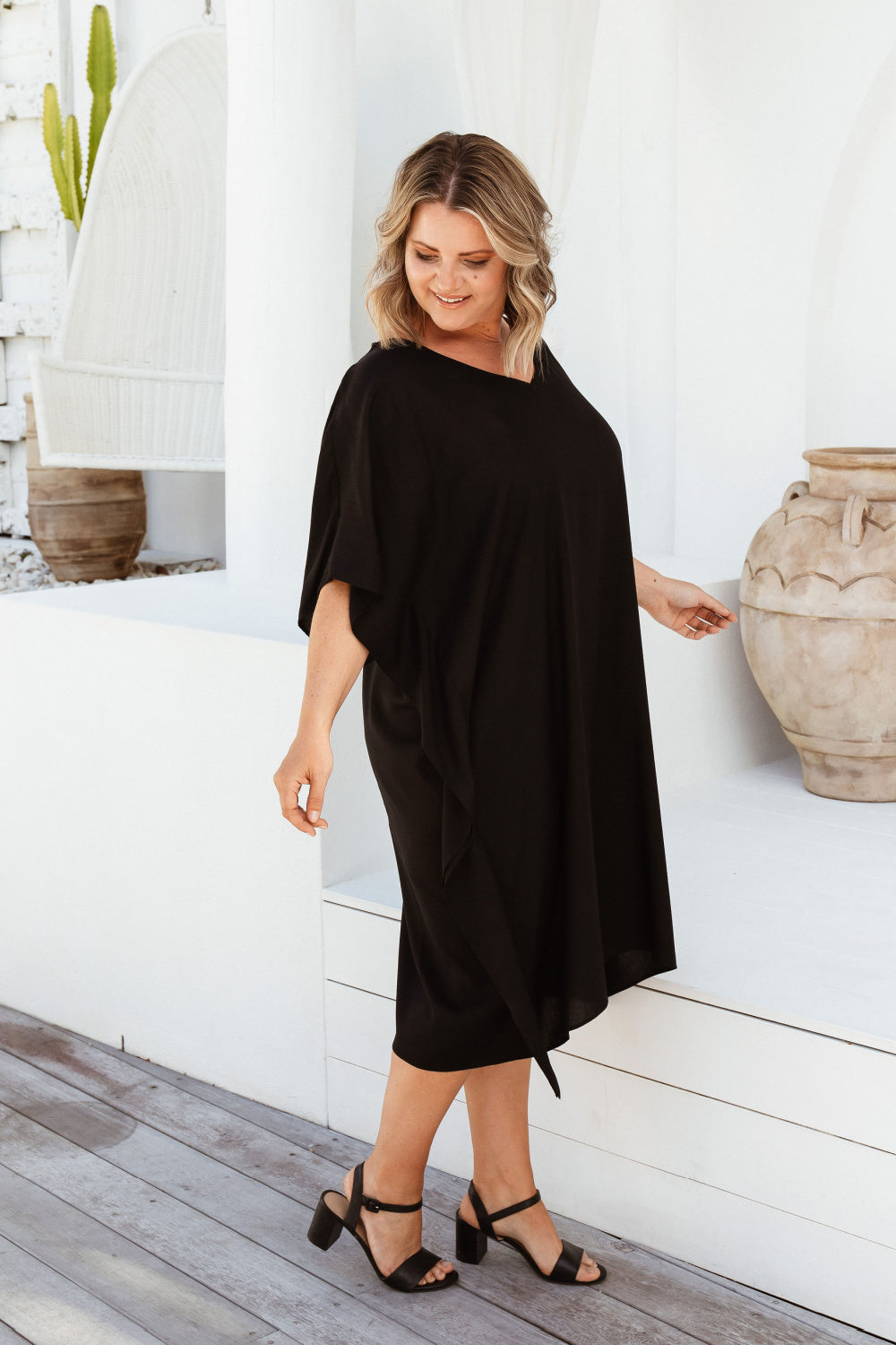 short-kaftan-dress-black