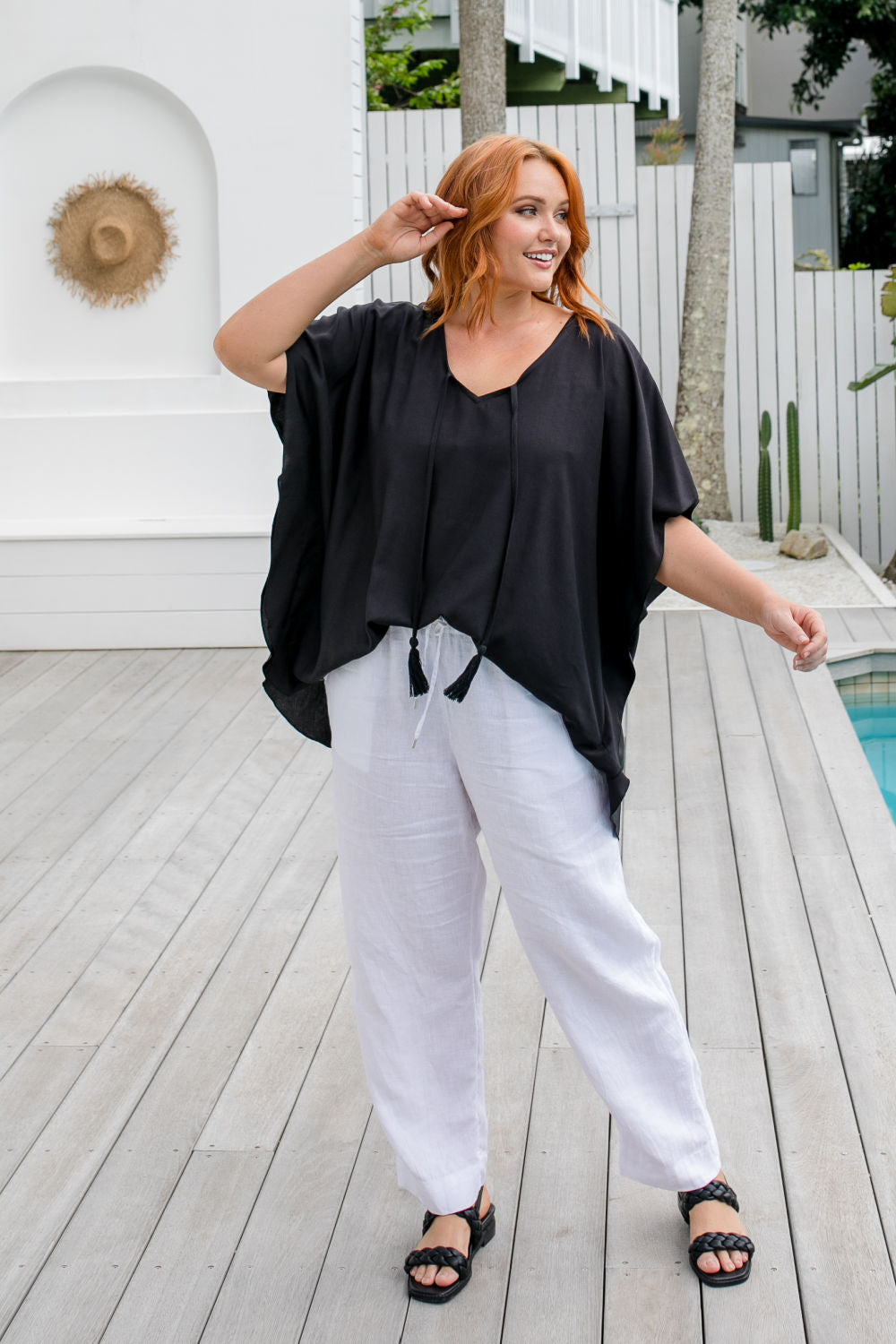 short-kaftan-top-black-plus-size