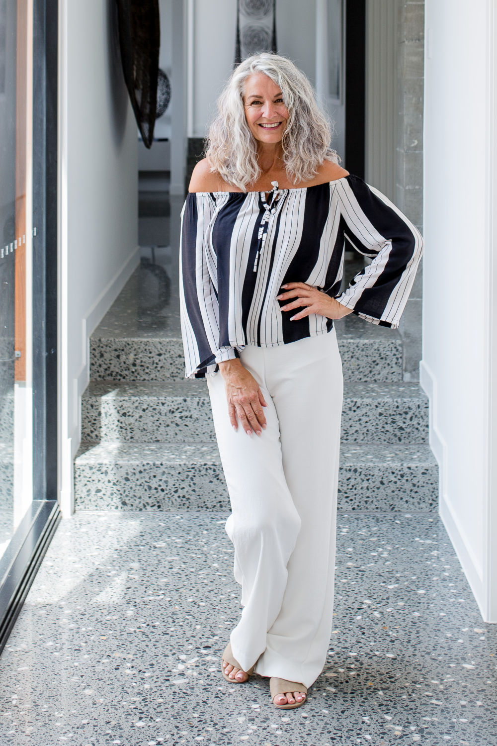 summer-top-white-black