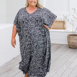 womens-long-kaftan-dress-plus-size-paisley-print-black-grey-white-resort-wear