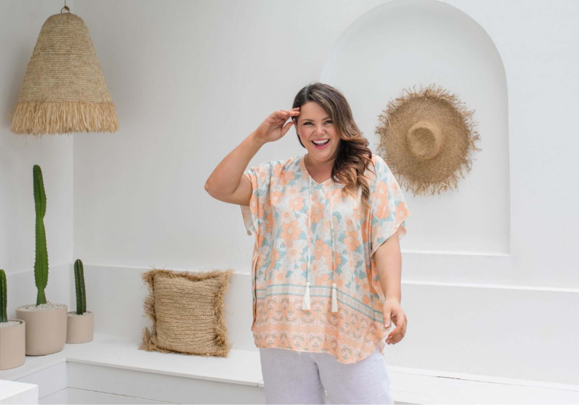 kaftan-top-black-pink-floral-design