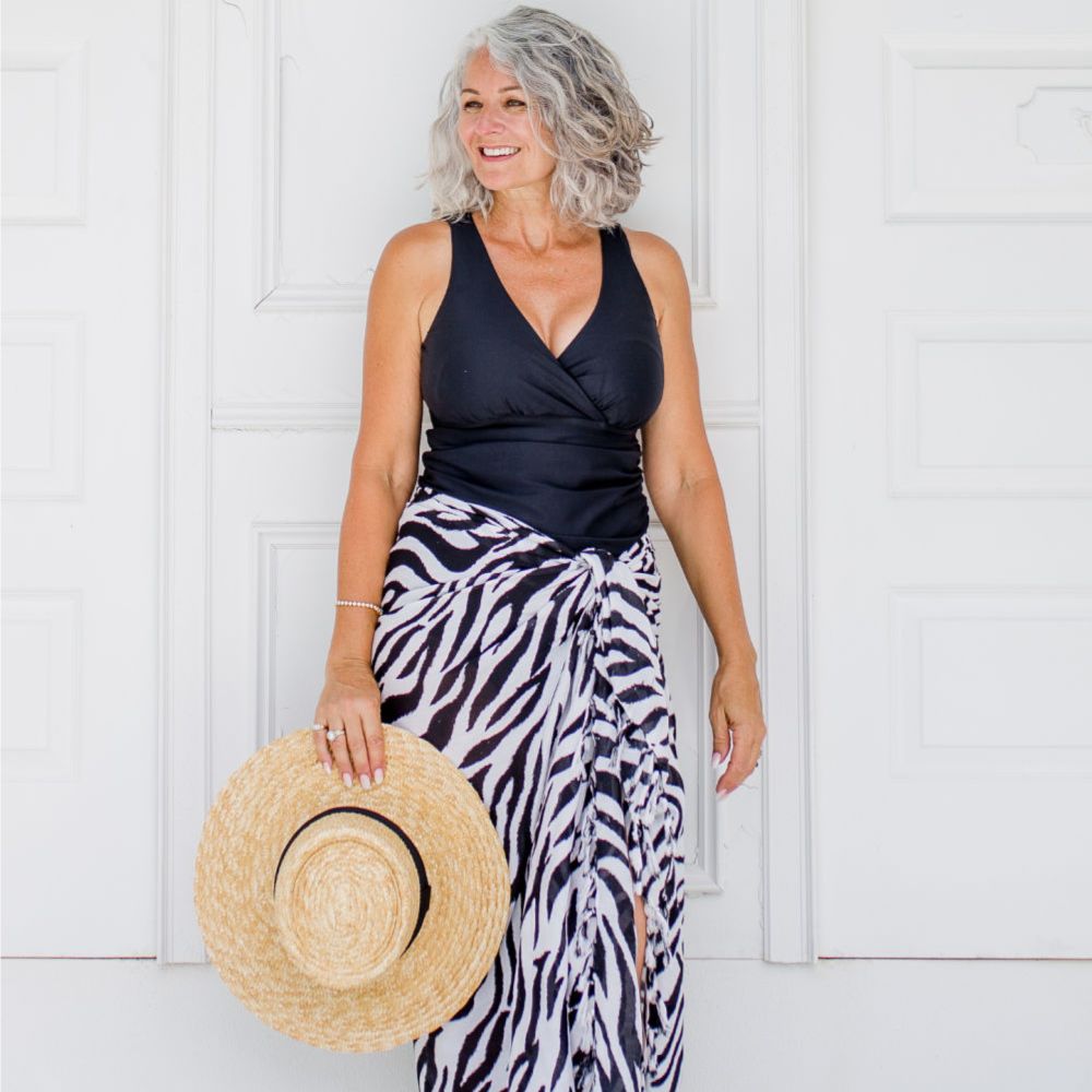 large-sarong-zebra-print-black-white