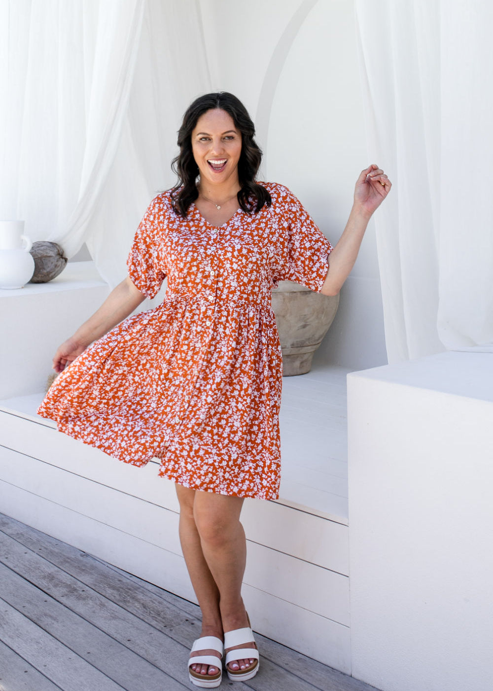    casual-dress-white-floral-burnt-orange-summer-short