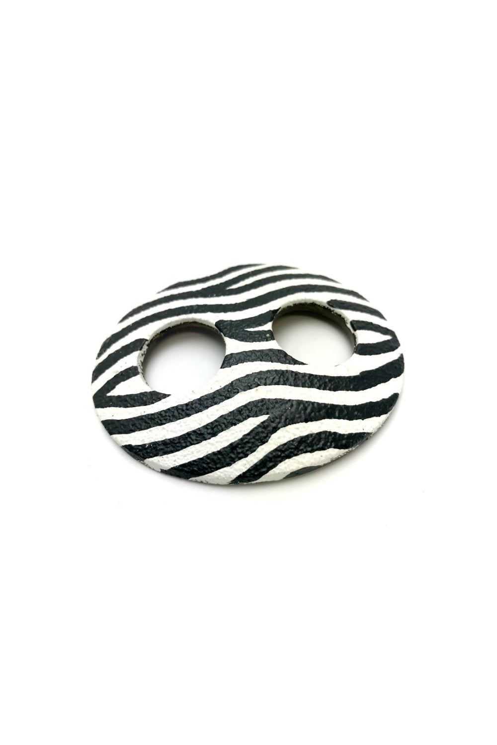coconut-shell-sarong-buckles-zebra-hand-painted-oval-shape